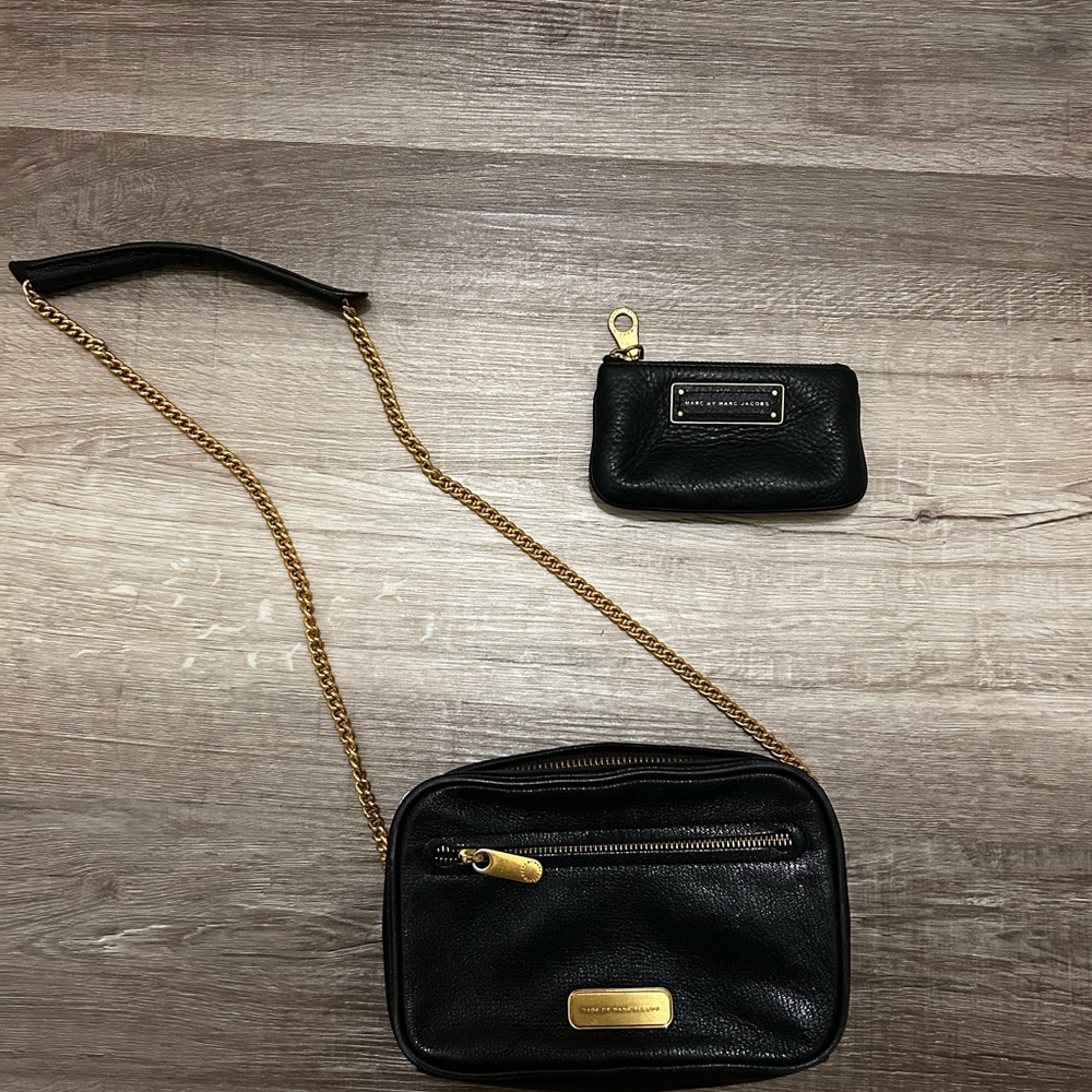 Marc by Marc Jacobs Black Leather Crossbody Bag Gold Chain w/ wallet